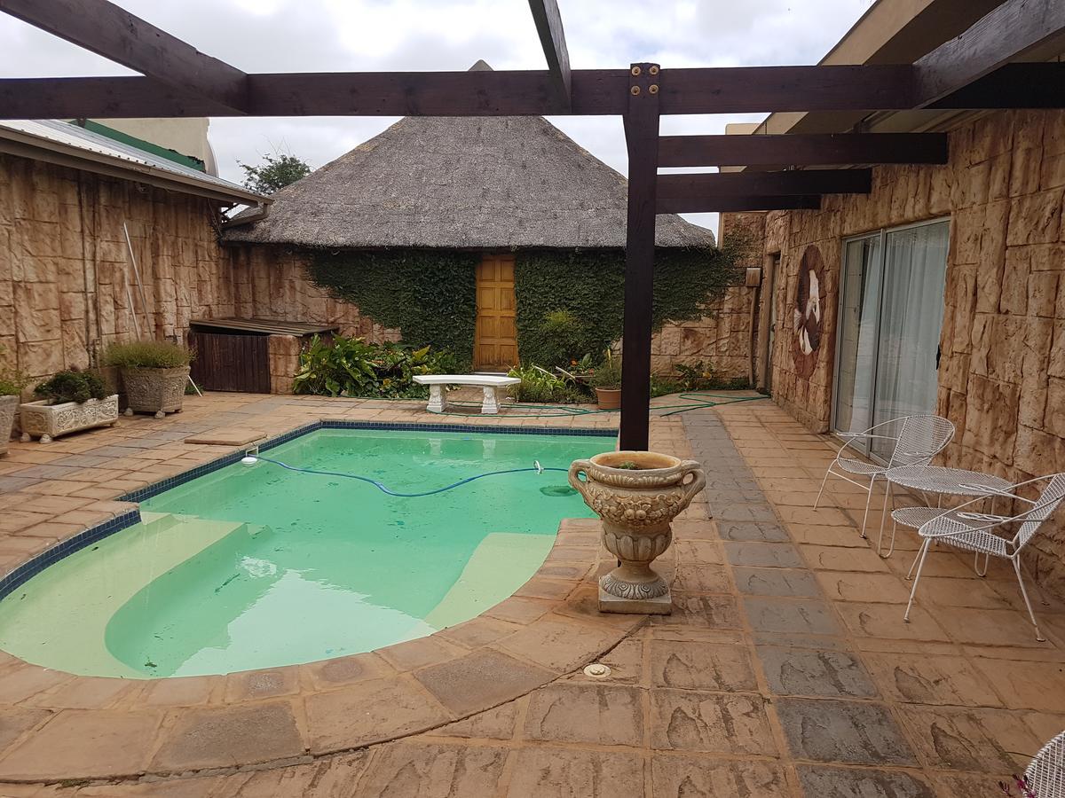 מלון פוצ'פסטרום Kleinplaas Guest Farm מראה חיצוני תמונה